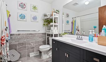 2324 Briarwood Dr, Asbury, IA 52002