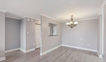 4600 S FOUR MILE RUN Dr 718, Arlington, VA 22204