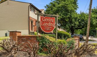 2866 Kingsrowe Ct 38, Columbus, OH 43209