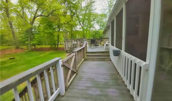 529 Shippeetown Rd, East Greenwich, RI 02818