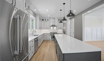 15 Tuscan Ct, Cumberland, RI 02864
