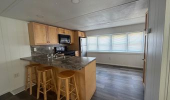 14 HILLTOP Ave, Akron, PA 17501