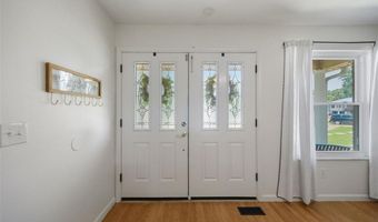 9616 Antonette Hills Dr, Affton, MO 63123