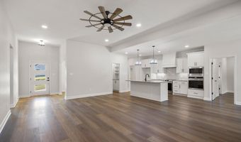1000 Duke Dr, Bauxite, AR 72011