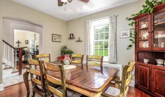 10 N Beech Tree Rd, Brookfield, CT 06804