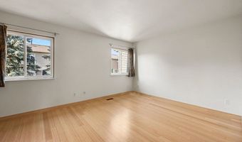 3422 Burbank Dr, Ann Arbor, MI 48105