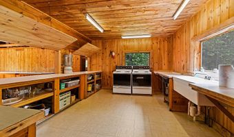 114 Loon Call Dr, Belgrade, ME 04917