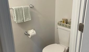 12807 RUSTIC ROCK Ln, Beltsville, MD 20705