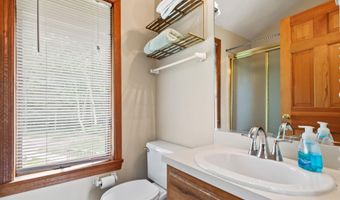 48 Merriman Forest Rd, Bartlett, NH 03812