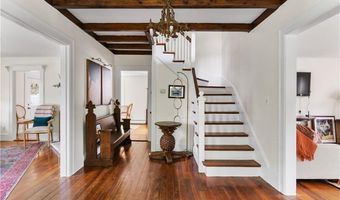 50 Clipper Way, Bristol, RI 02809