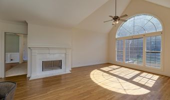 975 AVALON Ln, Anniston, AL 36207