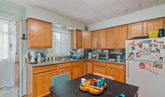 35 Saint Mary's St, Burlington, VT 05401