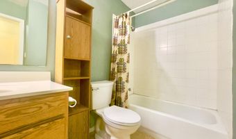 6419 Amberside Rd NW, Albuquerque, NM 87120
