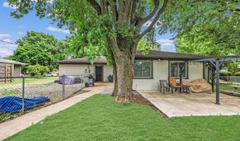 110 N Tresslar Ave, Bargersville, IN 46106