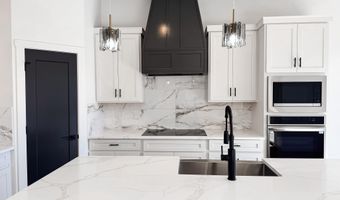 1409 Weatherby Ave, Artesia, NM 88210