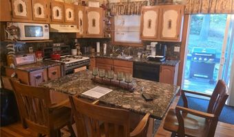 95 Angell Ave, North Providence, RI 02911