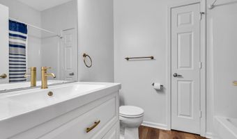 3 CARDINAL Pl, Barnegat, NJ 08005