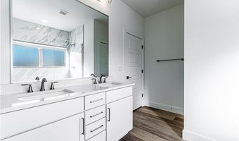 2717 SW Livingston Sq, Bentonville, AR 72713