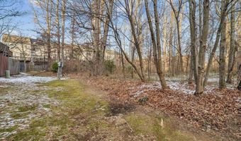 8555 WYNGATE MANOR Ct, Alexandria, VA 22309