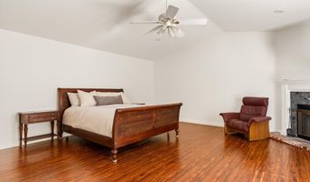 5335 Alfonso Dr, Agoura Hills, CA 91301