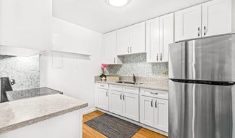 98-1032 Moanalua Rd 3-305, Aiea, HI 96701