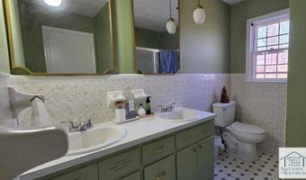 305 Longview Dr, Bassett, VA 24055