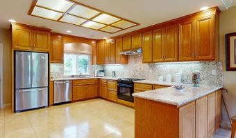 6640 Harrington, Arbuckle, CA 95912