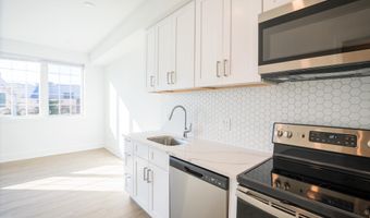 1324 FRANKFORD Ave 409, Philadelphia, PA 19125
