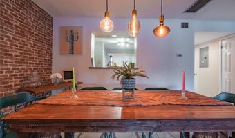 668 LAKE VILLAS Dr 668, Altamonte Springs, FL 32701