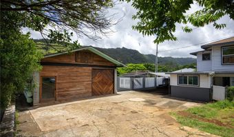 2308 Kalihi St E, Honolulu, HI 96819