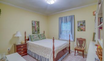 10 AUGUSTA Ct, Dover, DE 19904