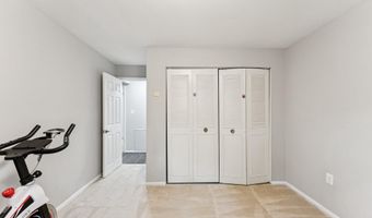 3376 WOODBURN Rd 23, Annandale, VA 22003