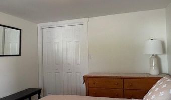 274 Parkview Ave, Bangor, ME 04401