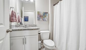 801 Deepwood Ct, Boiling Springs, SC 29316