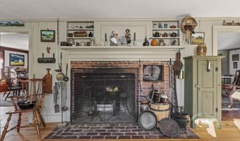 392 High St, Candia, NH 03034