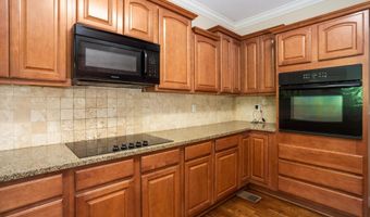 215 DAVIS ACRES Dr, Alpine, AL 35014