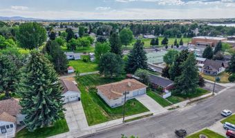420 Taylor St, American Falls, ID 83211