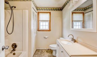 325 Meinzer St, Aberdeen, NJ 07747