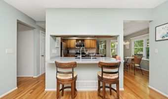 1167 Greens Farm Rd, Cincinnati, OH 45102
