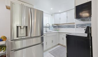 31 Hallron St, Boston, MA 02136