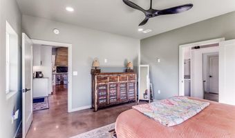 1600 County Road 2395, Alvord, TX 76225