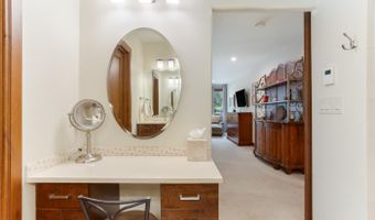311 Offerson Rd 236, Beaver Creek, CO 81620