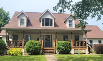 2109 E State St, Algona, IA 50511