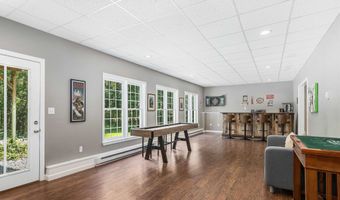 11 Mcafee Farm Rd, Bedford, NH 03110
