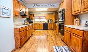 3155 387th Ave, Aberdeen, SD 57401