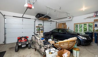 2135 Tuomy Rd, Ann Arbor, MI 48104