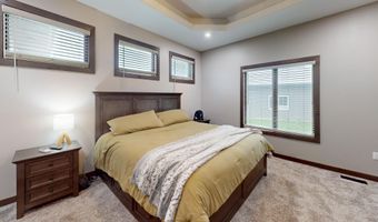 2329 N Brown Co 19, Aberdeen, SD 57401