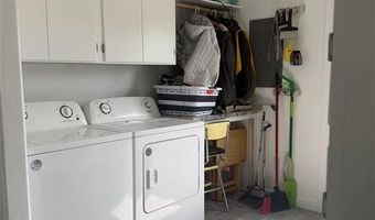 280 W Main St, Cowley, WY 82420