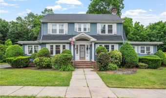 60 White Pkwy, North Smithfield, RI 02896