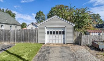 553 Mermaid Ave, Beachwood, NJ 08722